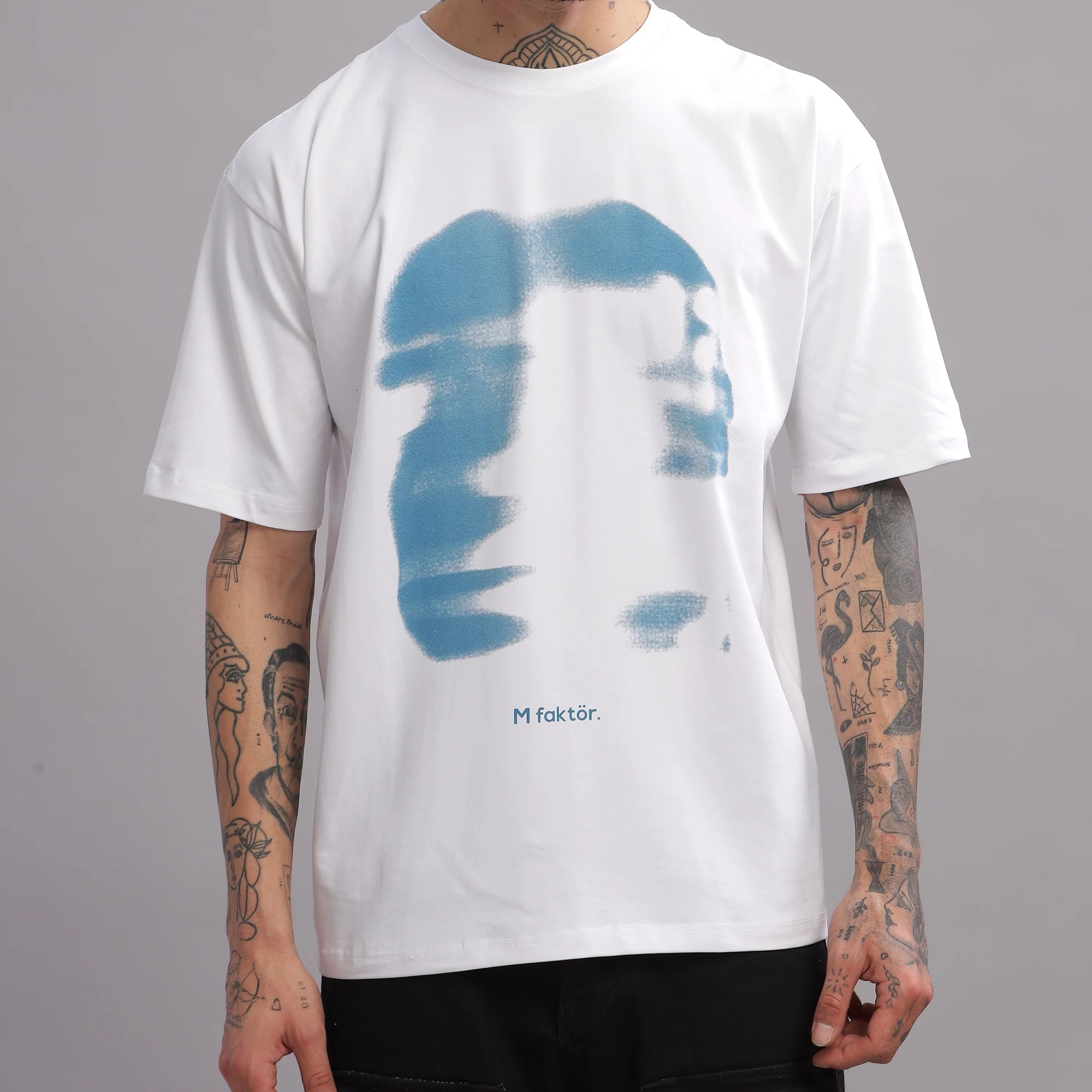 M FAKTÖR Shadow Oversized T-Shirt - PERFÝ