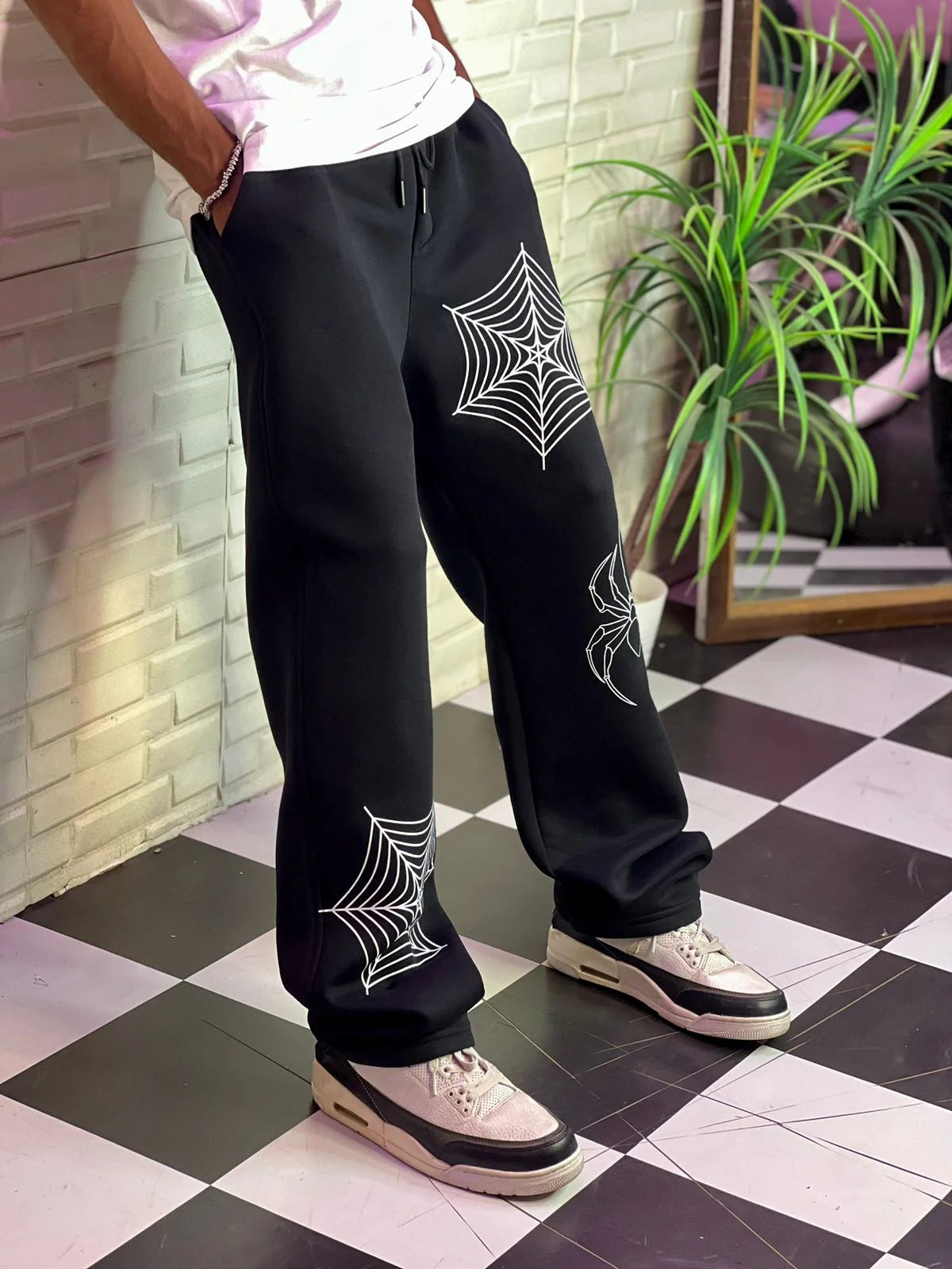Perfý Black Spider Web Graphic Pants - PERFÝ