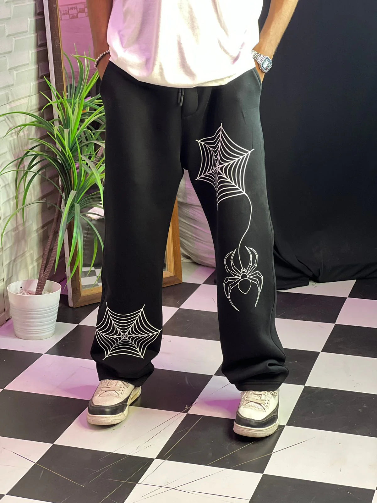 Perfý Black Spider Web Graphic Pants - PERFÝ
