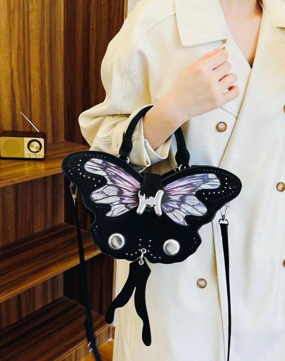 Gothic Butterfly Handbag – Black &amp; Purple Aesthetic Shoulder Bag for Women - PERFÝ