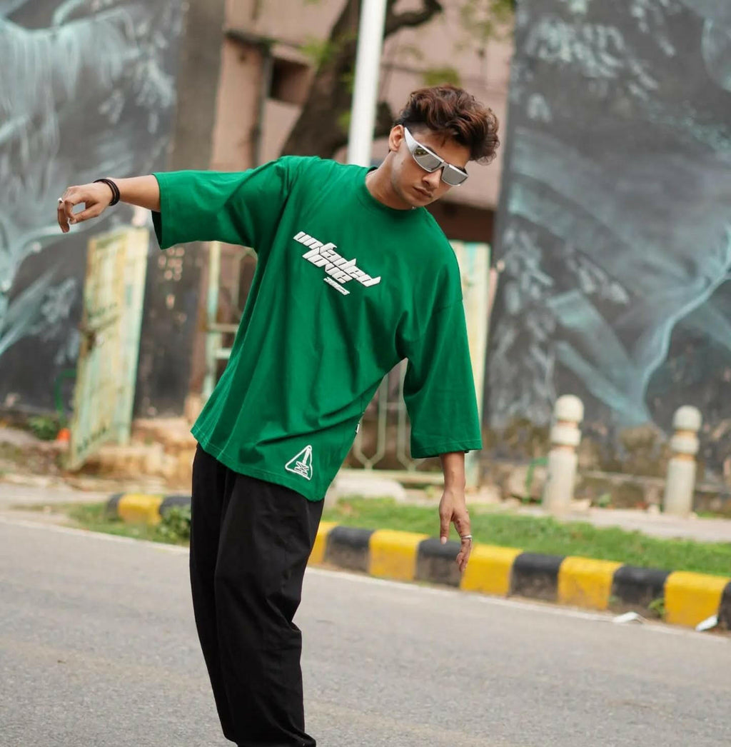 Unfaded Love Skeleton Dance Oversized Tee - PERFÝ