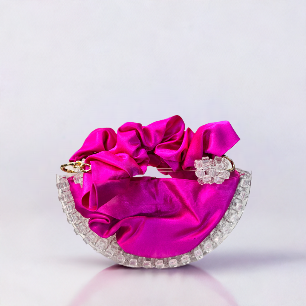 Sophisticated Quilted Handbag – Classic Top-Handle Bag - PERFÝ